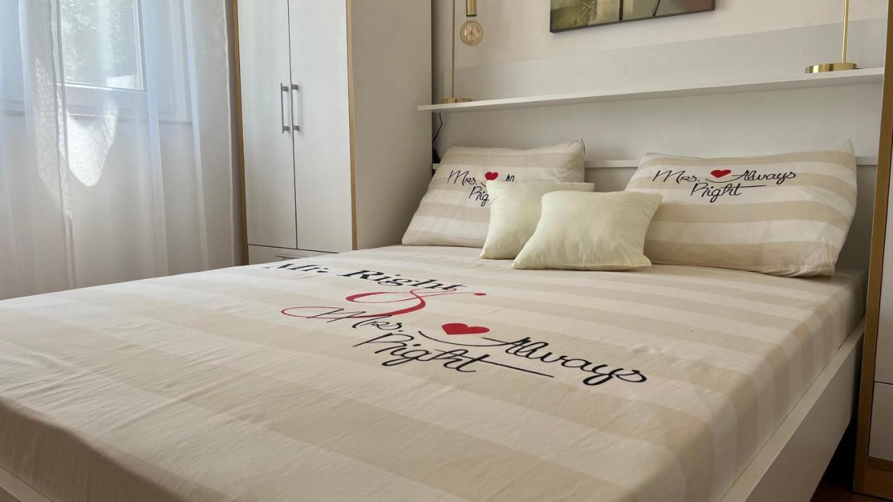 House Roca Apartment Vodice Bagian luar foto