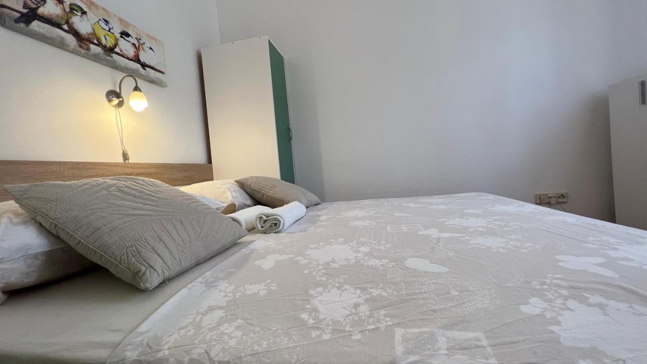 House Roca Apartment Vodice Bagian luar foto