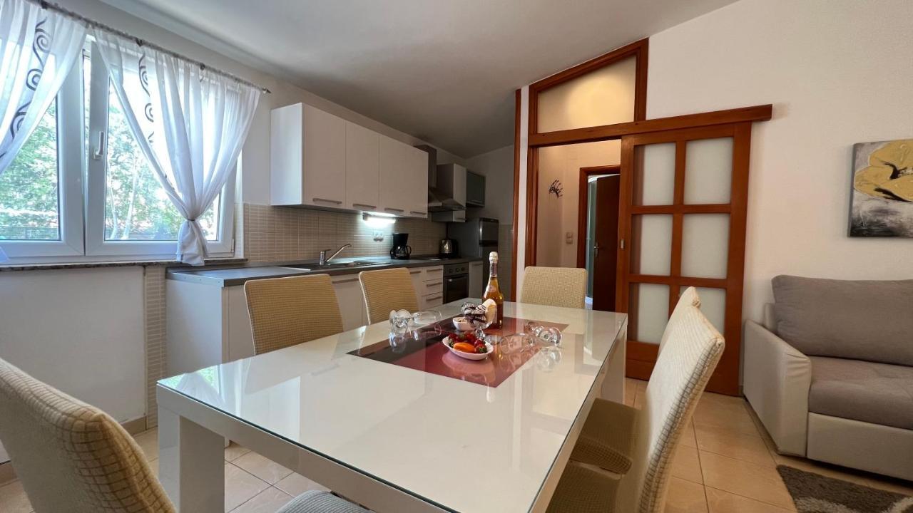 House Roca Apartment Vodice Bagian luar foto