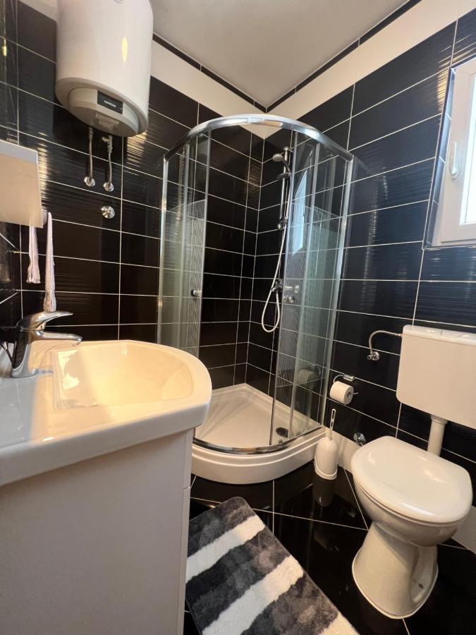 House Roca Apartment Vodice Bagian luar foto