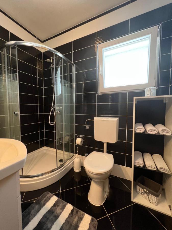 House Roca Apartment Vodice Bagian luar foto